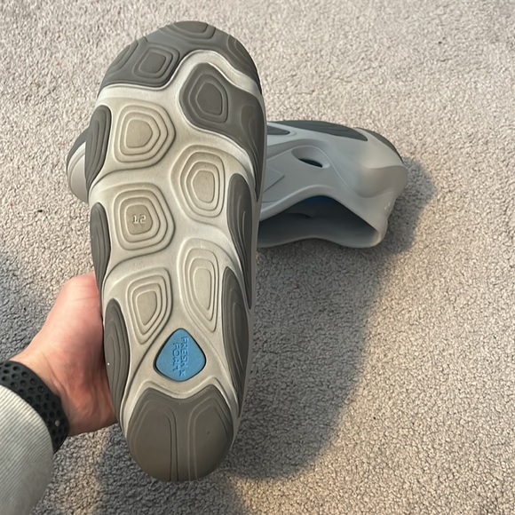 New Balance Fresh Foam Rcvry - Picture 2 of 3